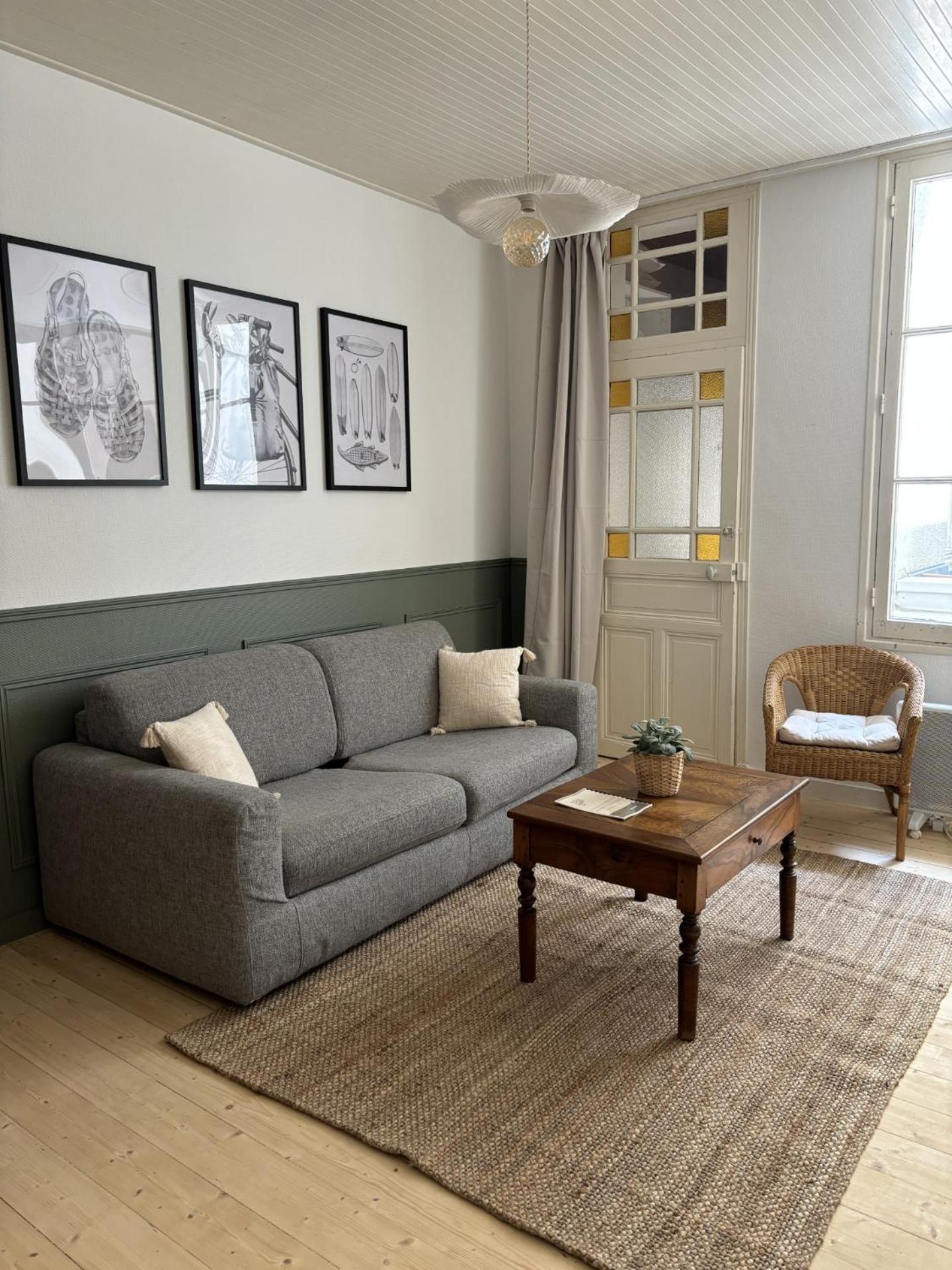 Gustave Charmant Appartement En Coeur De Ville A 20 Metres De La Mer Les Sables-d'Olonne Bagian luar foto